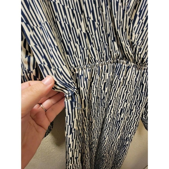 Waverly Grey Blue And White Printed Long Sleeve Collared Maxi Dress Size 6 - Picture 4 of 6